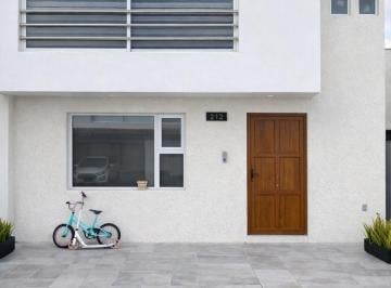 Casa de 3 habitaciones, Metepec · Casa en Condominio en Los Castaños