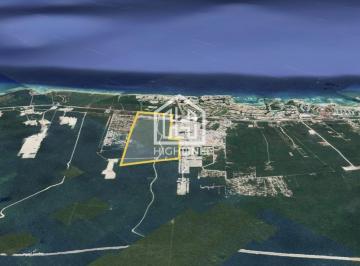 Terreno / Lote · 1650000ha · Terreno en Venta en Puerto Aventuras 165 Hectáreas Frente a Carretera Para Vivienda y Comercio