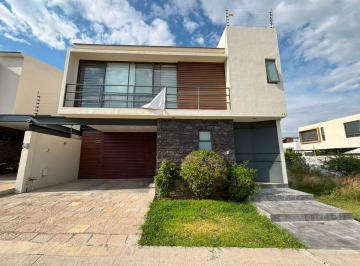 Casa de 3 habitaciones, León · Casa en Venta en Lomas del Molino II, A41