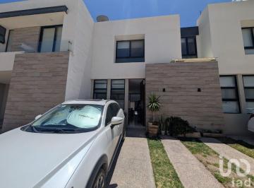 Casa · 106m² · 2 Recámaras · 2 Estacionamientos · Casa en Reta en Puerta Natura (Sin Amueblar)