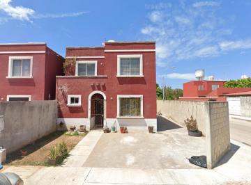 Casa de 3 habitaciones, Mérida · Venta de Casa en Los Faisanes de Tixcacal, Merida, Yucatan