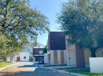 Casa de 3 habitaciones, Monterrey · Venta Casa 3 Recámaras y Alberca Privada El Uro Carretera Nacional Monterrey N L