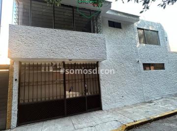 Casa · 120m² · 4 Recámaras · 2 Estacionamientos · Casa en Venta Zona Angelópolis