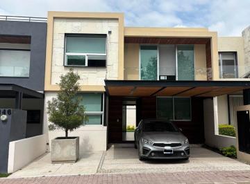 Casa de 3 habitaciones, Querétaro · Casa en Venta en El Refugio, Querétaro | 3 Recámaras | Jardín y Área Verde