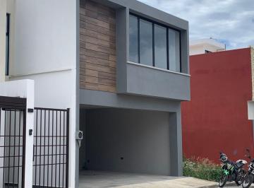 Casa de 3 habitaciones, Xalapa · Casa de 244 m² con 3 Recámaras en Venta - La Finca Xalapa