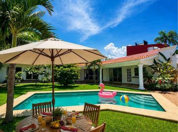 a4890a7144c03b09737d0afdf0c204096c8f7f20de2aeaa784ea80c88fd25f2d · Casa Univel en Privada, Col. Las Palmas, Cuernavaca