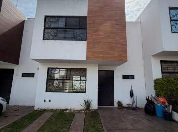 Casa de 3 habitaciones, Morelia · Casa en Renta en Montevento Tres Marías
