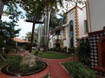 Quinta · 936m² · 7 Recámaras · 6 Estacionamientos · Casa Tipo Hacienda en Cancún Gl1226