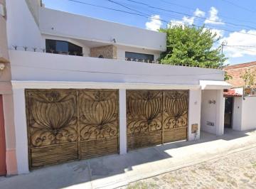 Casa de 4 habitaciones, Querétaro · Venta de Casa, C. Fernando Montes Oca Col. Niños Heroes Mun. Santiago de Queretaro C. P. 76010