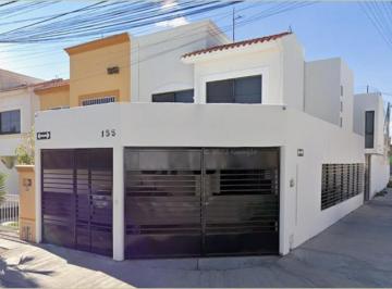 Casa de 4 habitaciones, Soledad de Graciano Sánchez · Casa en Recuperación Bancaria