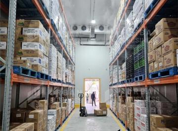 Bodega comercial · 228m² · 3 Estacionamientos · Rento Bodegas Para Cadenas Frias y Productos Congelados, Zapopan