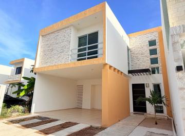 Casa · 195m² · 3 Recámaras · 2 Estacionamientos · Casa en Renta en Andria Residencial