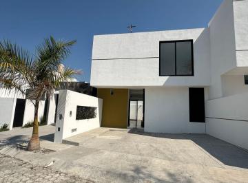 Casa de 3 habitaciones, Comala · Casa en Venta en Fracc Hacienda Nogueras, Comala, Colima, Mexico