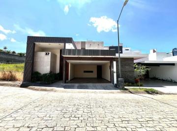 Casa de 3 habitaciones, Xalapa · Casa en Venta en Monte Magno