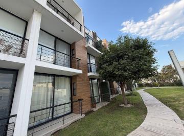 803d19979f47e3cb11b3262ecbe4f3e379f523e457f0ce249aee83b143a3a97b · Departamento en Venta, en Colinas del Santuario, Corregidora, Qro.