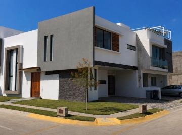Casa en condominio de 3 habitaciones, Zapopan · Casa en Venta Fraccionamiento La Cima, Zapopan