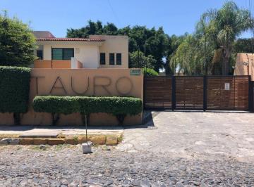 Casa en condominio de 3 habitaciones, Zapopan · Ciudad Granja Casa en Coto Tauro en Renta