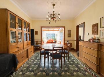 Casa de 3 habitaciones, Cuauhtémoc · Casa en Venta con Gran Ubicación en La Condesa