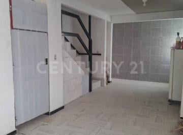 Casa · 74m² · 3 Recámaras · 1 Estacionamiento · En Calle Cerrada de Condominio Fuentes de San Jose