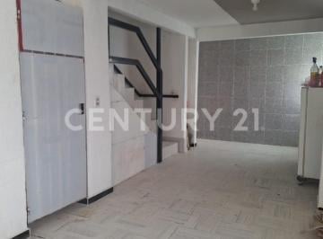 Casa · 74m² · 3 Recámaras · 1 Estacionamiento · En Calle Cerrada de Condominio Fuentes de San Jose