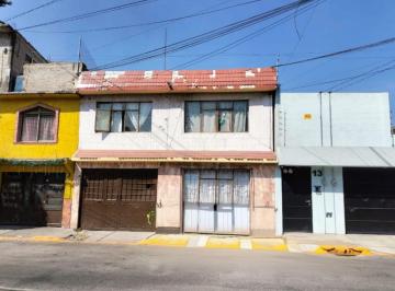 Casa de 5 habitaciones, Tlalnepantla de Baz · Venta de Casa en La Joya Ixtacala, Tlalnepantla, Cerca de La Jesús Reyes Heroles y Av Santa Rosa