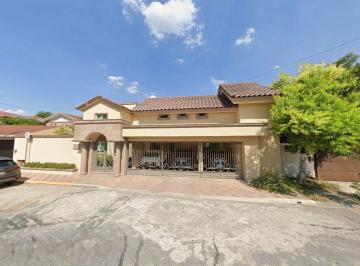 Casa de 5 habitaciones, San Pedro Garza García · Vía Clodia 105, Fuentes del Valle, 66224 Monterrey, Nuevo León