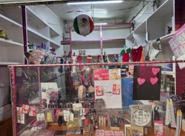 Local comercial , Gustavo A. Madero · Local Ubicado en El Mercado de La Estrella