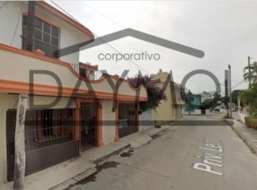 Casa de 4 habitaciones, Ciudad Madero · Casa en Privada León #105, Conjunto Habitacional del Magisterio, Col. del Maestro, Ciudad Madero.