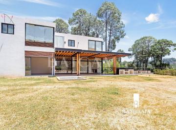 1/325/p325_380c07677cb6 · Extraordinaria Casa en Venta en Avándaro