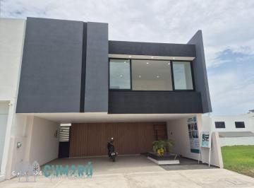 Casa de 3 habitaciones, Boca del Río · Casa en Venta Lomas del Dorado con Alberca