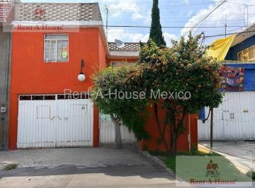 Casa · 160m² · 8 Recámaras · 1 Estacionamiento · Venta de Casa en Residencial Zacatenco Gustavo Madero Ve 27 - 454