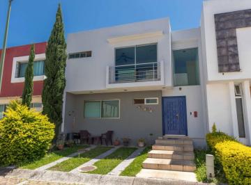 Casa en condominio de 4 habitaciones, Zapopan · Casa en Venta Los Almendros Residencial Zapopan Jalisco