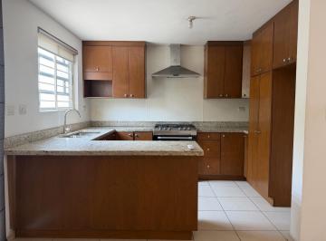 Casa · 127m² · 3 Recámaras · 2 Estacionamientos · Casa en Renta en Privada Cumbres San Agustín
