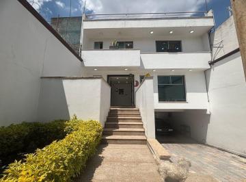Casa · 225m² · 3 Recámaras · 4 Estacionamientos · Casa en Venta con Roof Garden en Los Cedros, Coyoacán 3 Recámaras