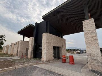 Terreno / Lote , Saltillo · Lotes Residenciales en Venta