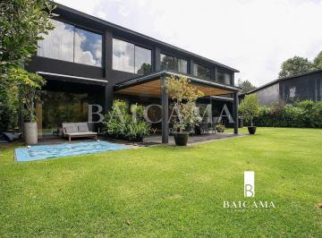 1/84/p84_b7ccb960ea90 · Casa Nueva en Venta en Rancho Avándaro en Valle de Bravo