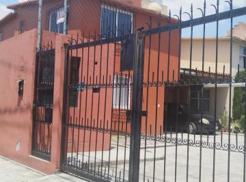 Casa en condominio · 3 Recámaras · 1 Estacionamiento · Casa en Renta Dentro de Condominio