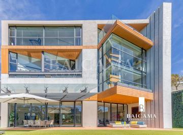 1/92/p92_dbb7eb39c843 · Espectacular Casa en Venta en Bosque Real en El Fairway del