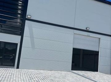 1 · Venta de Nave Industrial Frente Al Piq