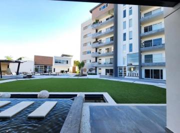 1 · Departamento en Planta Baja en Venta en Juriquilla, 2 Rec y Jardin