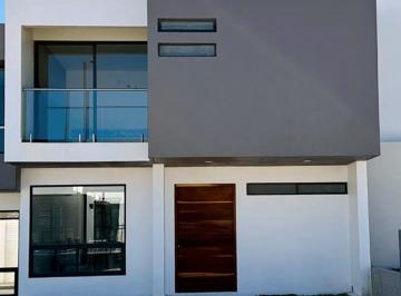 1 · Casa Nueva en Venta Zona Corregidora | 3 Recámaras + Alcoba | 146.59 m² | Jardin