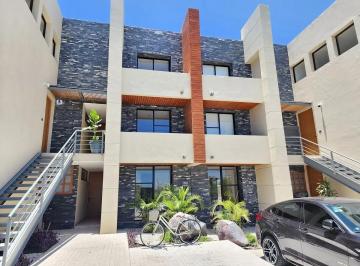 1 · Departamento Venta en Vista Real, de Lujo, 2 Niveles 3 Habitaciones