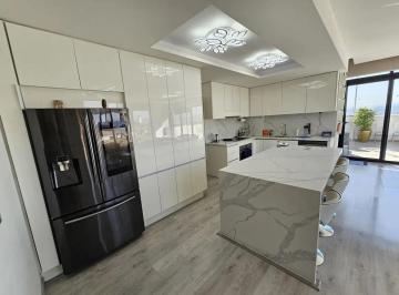 1 · Penthouse en Venta en La Loma Residences, Zona El Salitre, Fray Junipero