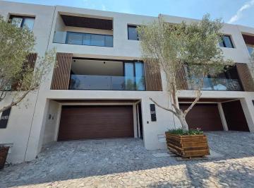 1 · Casa en Venta Fraccionamiento Cañadas del Lago 4 Hab