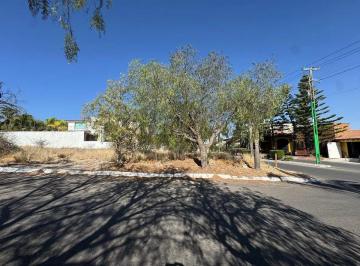 1 · Terreno en Venta en Esquina en Fraccionamiento Vista Real Cpuntry Club, Corregid
