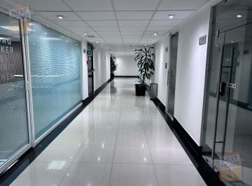 Oficina · 110m² · 4 Estacionamientos · Oficina Amueblada en Torre Lexus Santa Fe, Muy Bien Ubicadas