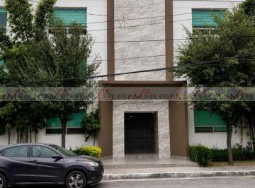 Departamento · 155m² · 3 Recámaras · 2 Estacionamientos · Departamento en Renta en Roma Sur