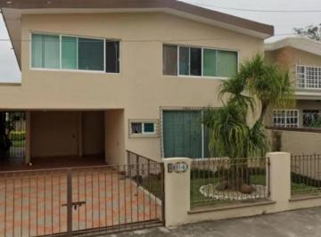Casa de 4 habitaciones, Tuxpan · Venta de Propiedad en Jardines de Tuxpan Veracruz