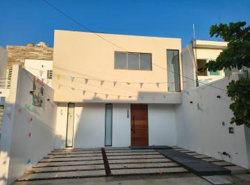 Casa de 3 habitaciones, Puerto Vallarta · Casa en Puerto Vallarta con Alberca