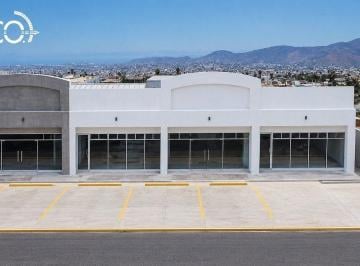 Local comercial · 60m² · 1 Estacionamiento · Local en Popular 89